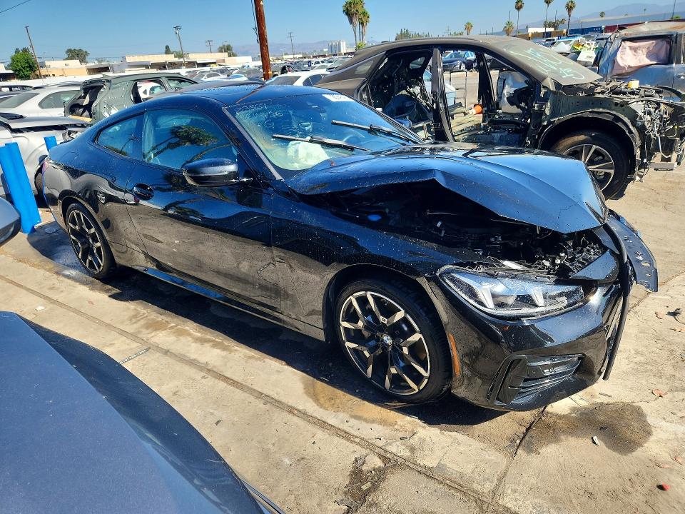 2026 BMW VIN WBA63DA05TCW54368 COPART salvage auction — FRONT END, CA - NON-REPAIRABLE VEHICLE CERT, sold $10,800 on 2026-08-12 (photo 4)