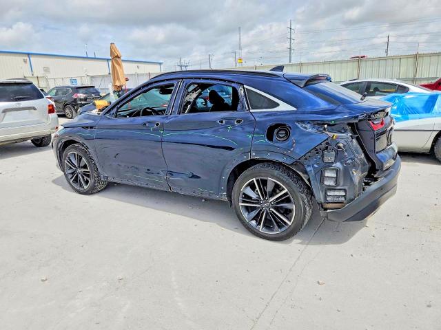2023 Infiniti Qx55 VIN 3PCAJ5JR6PF115578 COPART salvage auction — SIDE, TX - SALVAGE VEHICLE TITLE (P), sold $7,700 on 2026-08-21 (photo 2)