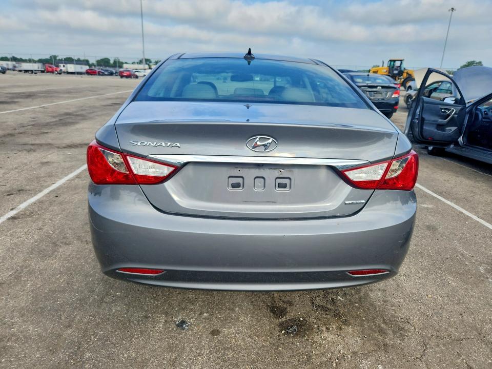 2013 Hyundai VIN 5NPEC4AC4DH686064 COPART salvage auction — FRONT END, Oh - Cert Of Title-Salvage, sold $350 on 2026-07-15 (photo 6)