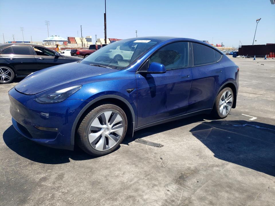 2023 Tesla Model y VIN 7SAYGDEE1PF854911 COPART salvage auction — UNDERCARRIAGE, Ca - Salvage Certificate, sold $9,800 on 2026-07-22 (photo 1)
