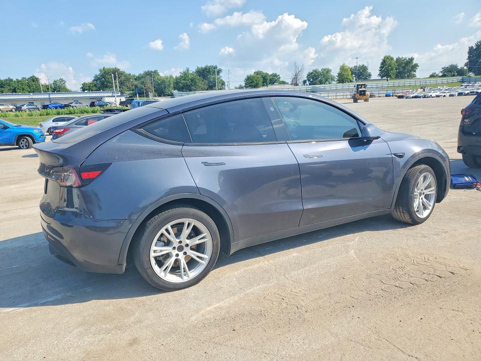 2023 Tesla Model y VIN 7SAYGDED5PF960706 COPART salvage auction — NORMAL WEAR, Mo - Certificate Of Title, sold $15,000 on 2026-07-31 (photo 3)
