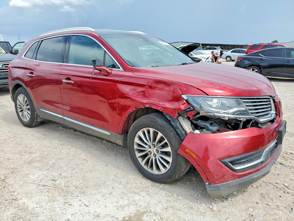 2017 Lincoln Mkx VIN 2LMPJ6KR6HBL16197 COPART salvage auction — FRONT END, Tx - Certificate Of Title (P), sold $4,050 on 2026-07-22 (photo 4)