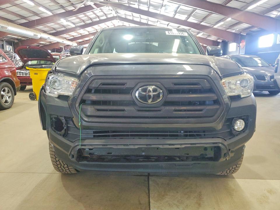 2019 Toyota Tacoma VIN 5TFCZ5AN6KX178161 COPART salvage auction — FRONT END, Nh - Certificate Of Title (P), sold $18,600 on 2026-07-30 (photo 5)