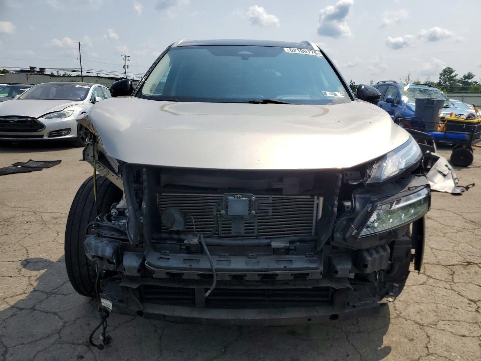 2021 Nissan Rogue VIN JN8AT3DD6MW301292 COPART salvage auction — FRONT END, Salvage Title, sold $9,200 on 2026-08-21 (photo 5)