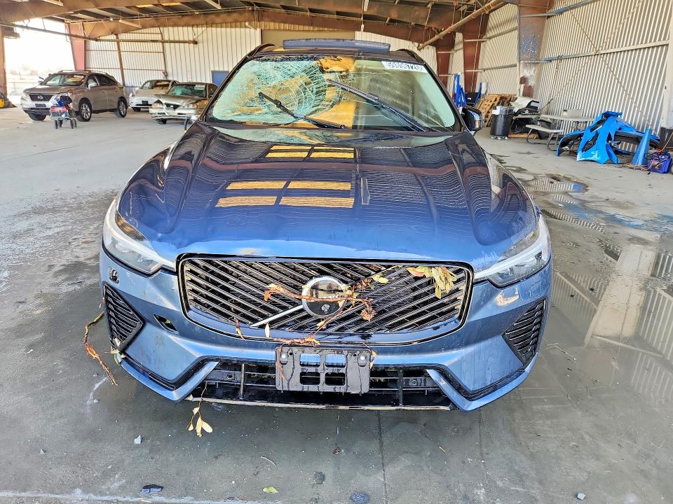 2026 Volvo Xc60 VIN YV4M12RC2T1471456 COPART salvage auction — SIDE, Ca - Certificate Of Title, sold $12,300 on 2026-07-20 (photo 5)