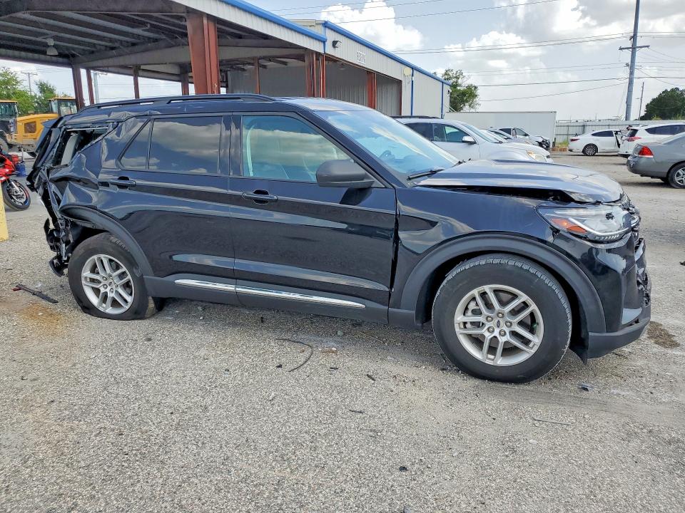 2025 Ford Explorer VIN 1FMUK7DH9SGA70638 COPART salvage auction — REAR END, Fl - Cert Of Title Slvg Rebuildable, sold $9,000 on 2026-08-21 (photo 4)