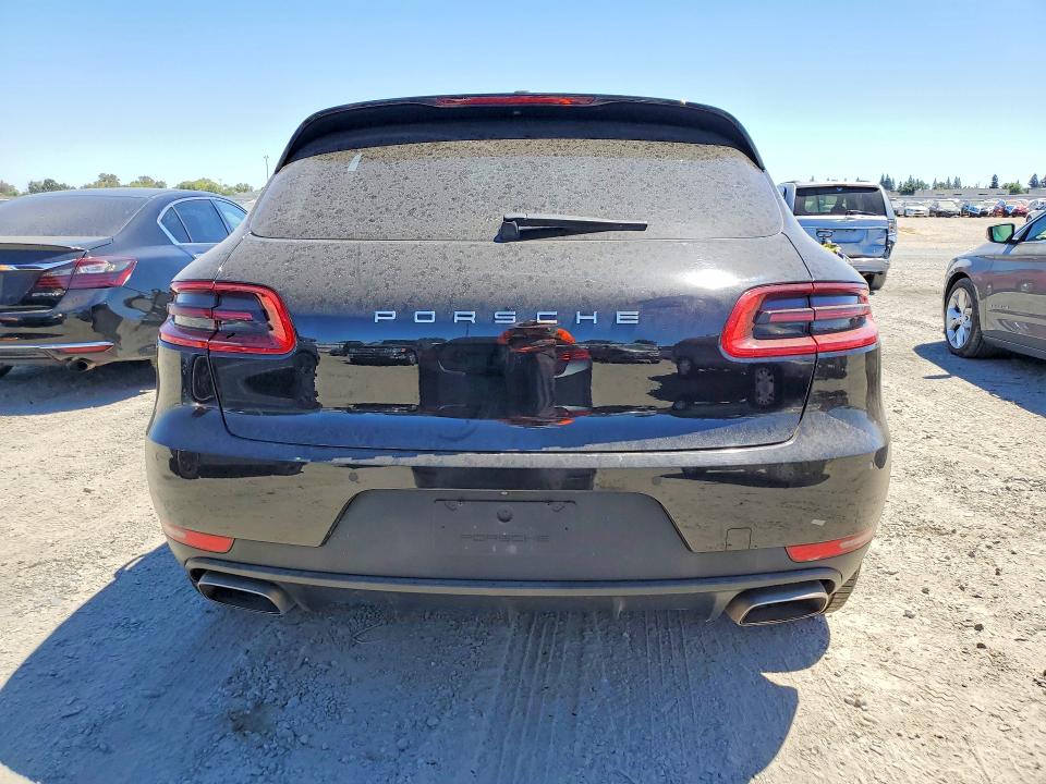 2018 Porsche Macan VIN WP1AA2A52JLB21098 COPART salvage auction — FRONT END, CA - DIS/DLR/EXP ONLY CLEAN TITLE (P), sold $6,600 on 2026-07-24 (photo 6)