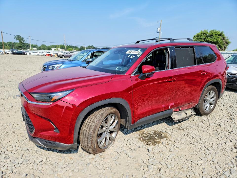 2024 Toyota Highlander VIN 5TDAAAB58RS016361 COPART salvage auction — VANDALISM, AZ - CERT OF TITLE - SALVAGE, sold $14,100 on 2026-07-29 (photo 1)