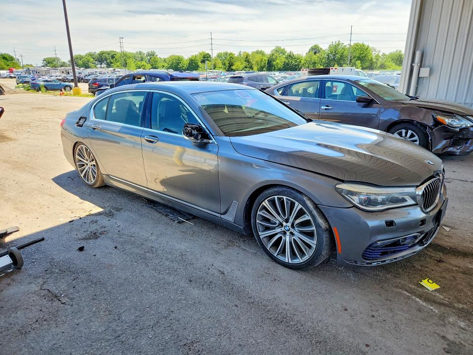 2016 BMW 7er VIN WBA7F2C57GGE12322 COPART salvage auction — FRONT END, Salvage Title, sold $6,300 on 2026-07-29 (photo 4)
