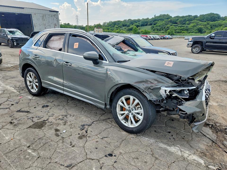 2025 Audi Q3 VIN WA1DECF35S1061941 COPART salvage auction — ALL OVER, Oh - Bill Of Sale-Parts Only (P), sold $1,300 on 2026-07-20 (photo 4)