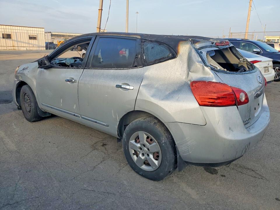 2015 Nissan Rogue VIN JN8AS5MT1FW165310 COPART salvage auction — BURN, OH - CERT OF TITLE-SALVAGE, sold $90 on 2026-07-15 (photo 2)