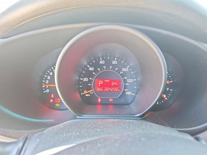 2015 Kia Soul VIN KNDJN2A20F7804753 COPART salvage auction — MECHANICAL, Ca - Dis/Dlr/Exp Only Clean Title, sold $475 on 2026-07-22 (photo 9)