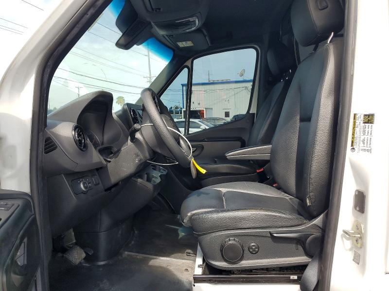 2022 Mercedes-benz All other VIN W1Y4EBHY9NT103475 COPART salvage auction — NORMAL WEAR, Fl - Certificate Of Title, sold $8,000 on 2026-07-29 (photo 7)