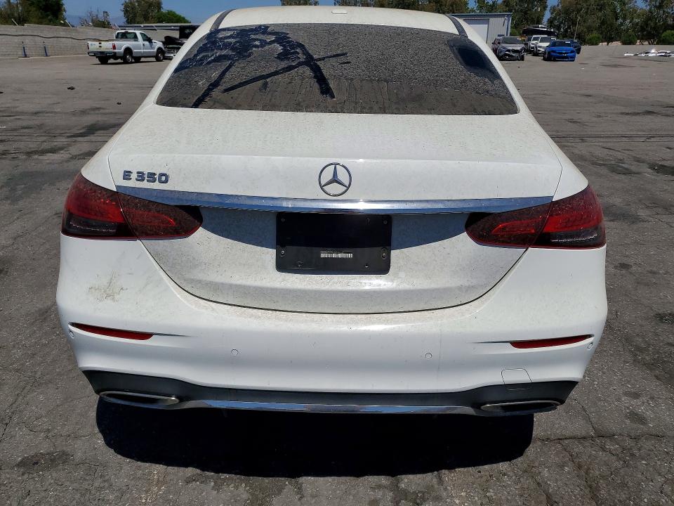2021 Mercedes-benz E-klasse VIN W1KZF8DB7MA927745 COPART salvage auction — NORMAL WEAR, Ca - Dis/Dlr/Exp Only Clean Title, sold $7,300 on 2026-09-10 (photo 6)