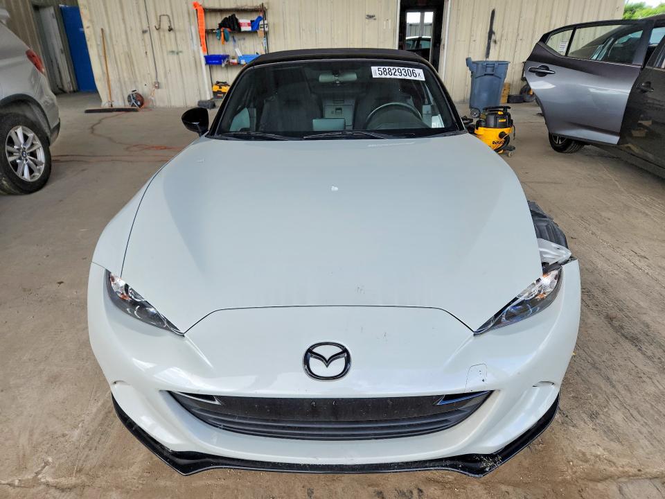 2016 Mazda VIN JM1NDAC76G0106603 COPART salvage auction — SIDE, Fl - Cert Of Title Slvg Rebuildable, sold $2,300 on 2026-07-15 (photo 5)