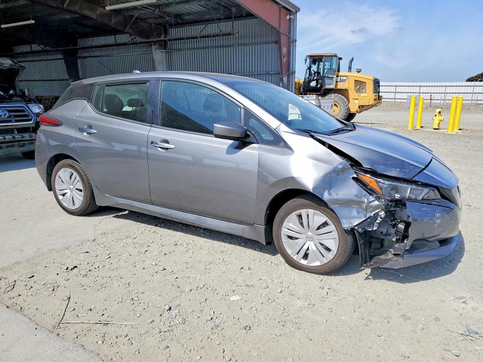 2023 Nissan Leaf VIN 1N4AZ1BV5PC558613 COPART salvage auction — FRONT END, Ca - Salvage Certificate, sold $3,350 on 2026-07-23 (photo 4)