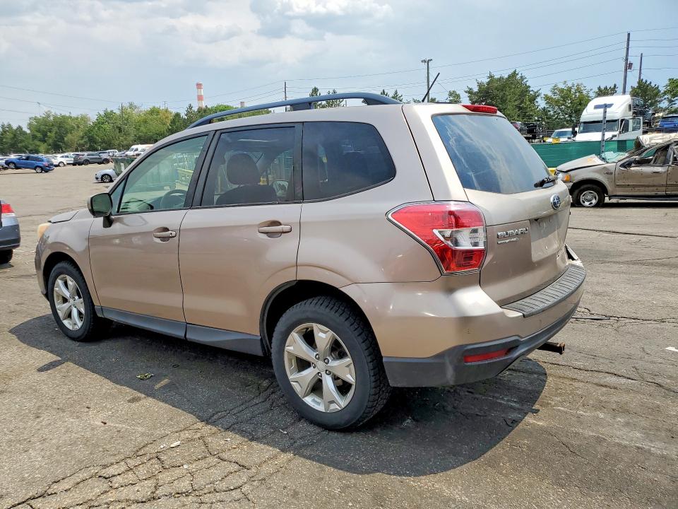 2014 Subaru VIN JF2SJADC4EH400959 COPART salvage auction — REAR END, Co - Dis/Dlr/Exp Only Clean Title, sold $1,700 on 2026-07-09 (photo 2)