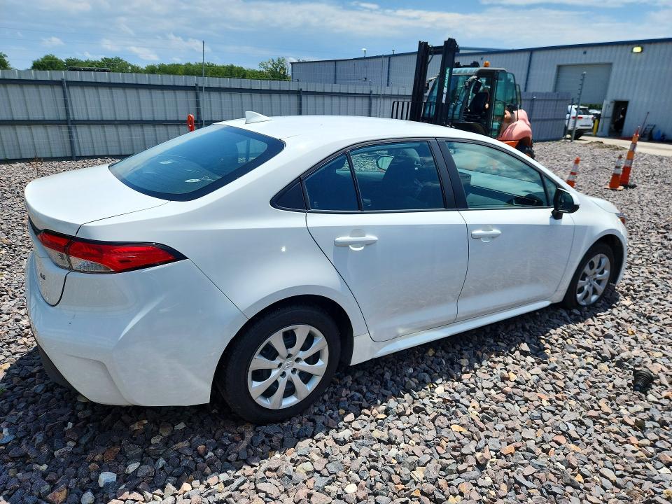 2024 Toyota Corolla VIN 5YFB4MDE8RP132386 COPART salvage auction — UNDERCARRIAGE, Ca - Certificate Of Title, sold $1,300 on 2026-07-22 (photo 3)