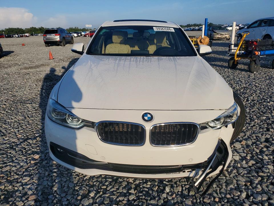 2018 BMW 3er VIN WBA8B9G51JNU98262 COPART salvage auction — FRONT END, FL - CERT OF TITLE SLVG REBUILDABLE, sold $6,500 on 2026-07-31 (photo 5)