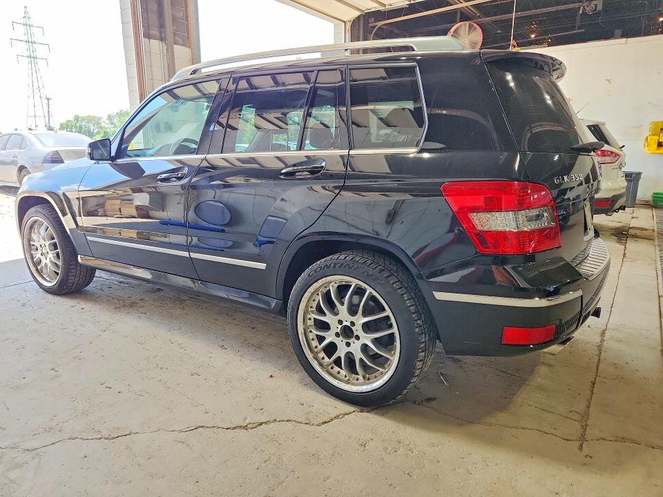 2011 Mercedes-benz Glk-class VIN WDCGG8HBXBF641293 COPART salvage auction — MINOR DENT/SCRATCHES, Mn - Non Public Clean Title, sold $275 on 2026-07-21 (photo 2)