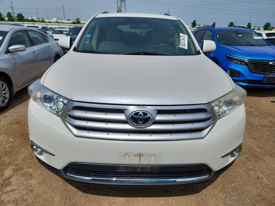 2012 Toyota Highlander VIN 5TDZA3EH3CS019230 COPART salvage auction — SIDE, Il - Certificate Of Title (P), sold $6,200 on 2026-07-28 (photo 5)