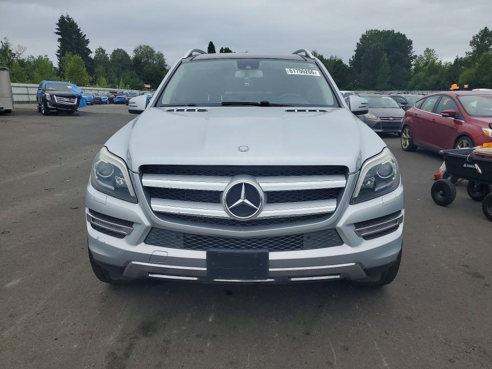 2013 Mercedes-benz Gl-class VIN 4JGDF7CE6DA251438 COPART salvage auction — MECHANICAL, WA - VEHICLE CERT OF OWNERSHIP-TITL, sold $3,800 on 2026-08-17 (photo 5)