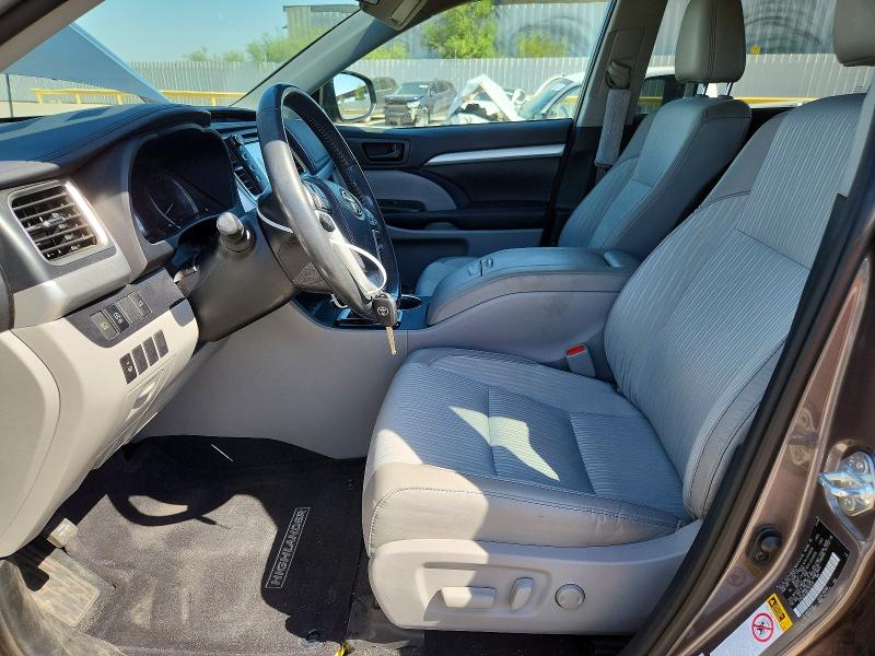 2019 Toyota VIN 5TDZZRFH9KS367476 COPART salvage auction — REAR END, Az - Cert Of Title - Salvage, sold $8,400 on 2026-07-24 (photo 7)