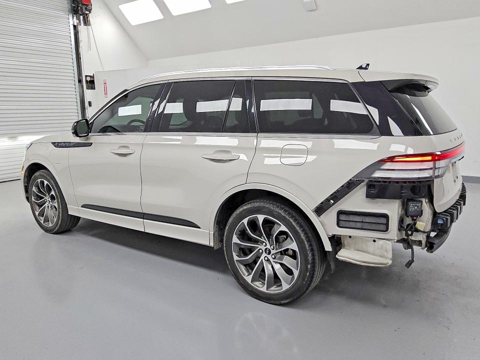 2023 Lincoln Aviator VIN 5LMYJ8XY1PNL01747 COPART salvage auction — REAR END, TX - CERTIFICATE OF TITLE, sold $29,250 on 2026-07-16 (photo 2)