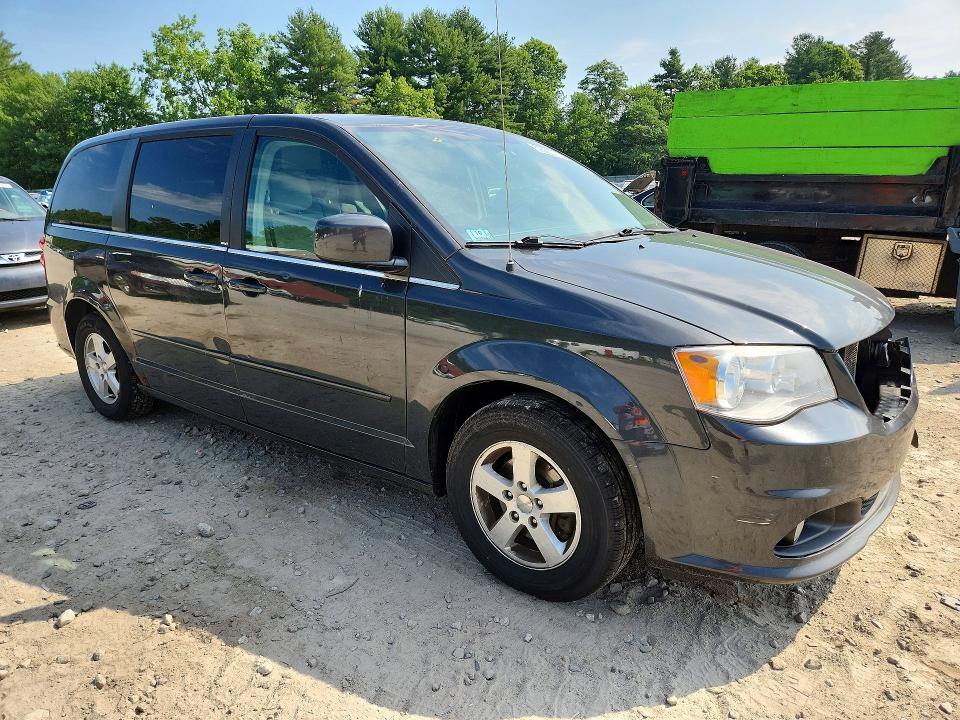 2012 Dodge Caravan VIN 2C4RDGDG3CR172142 COPART salvage auction — FRONT END, Ma - Cert Of Title-Reconstrctd Coll, sold $250 on 2026-07-27 (photo 4)