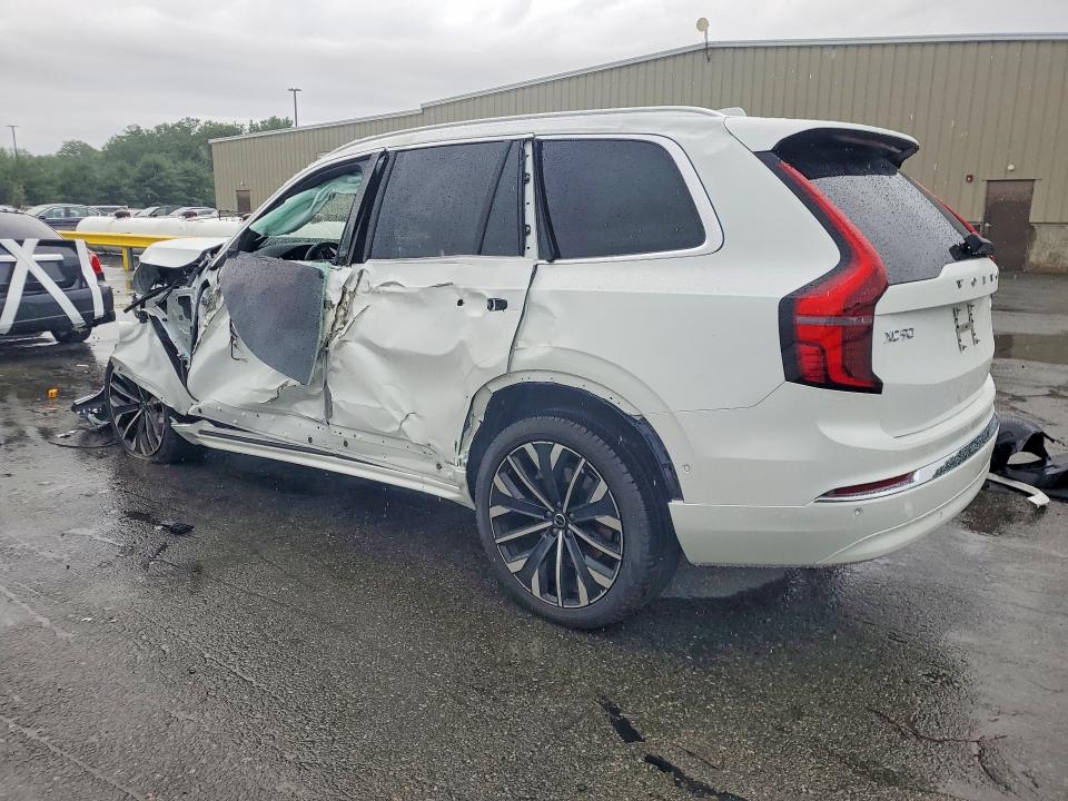 2026 Volvo Xc90 VIN YV4062PEXT1519001 COPART salvage auction — SIDE, VA - CERT OF TITLE - SALVAGE, sold $125 on 2026-07-27 (photo 2)