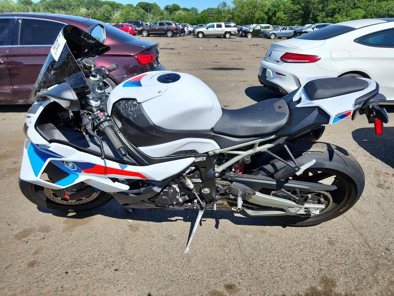 2026 BMW S 1000 VIN WB10P2305T6M27434 COPART salvage auction — ALL OVER, Ct - Cert Of Title-Salvage, sold $12,300 on 2026-09-10 (photo 3)