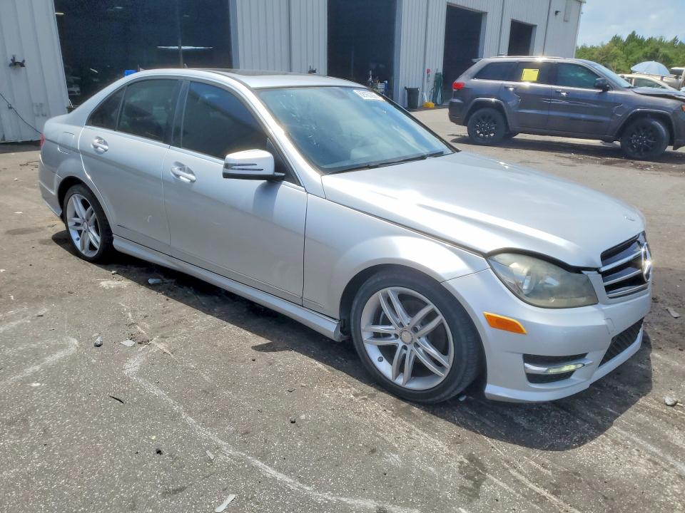2014 Mercedes-benz C class VIN WDDGF4HB1EG247767 COPART salvage auction — MECHANICAL, FL - CERTIFICATE OF TITLE, sold $1,500 on 2026-08-12 (photo 4)
