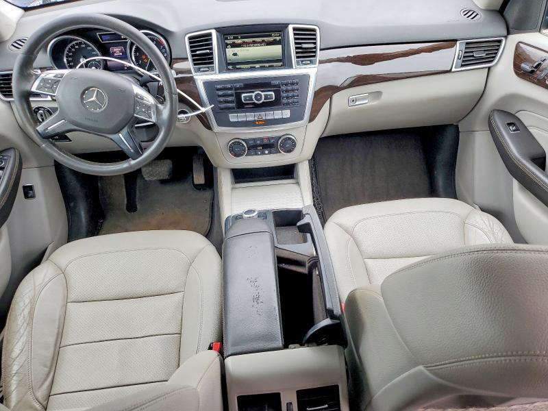 2015 Mercedes-benz VIN 4JGDA5HB2FA514433 COPART salvage auction — REAR END, Sc - Certificate Of Title, sold $4,000 on 2026-08-01 (photo 8)