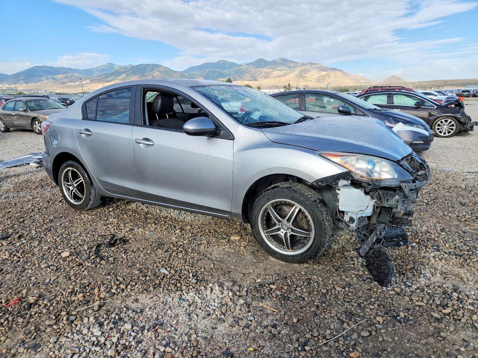 2013 Mazda 3 VIN JM1BL1UP1D1779258 COPART salvage auction — FRONT END, Salvage Title, sold $150 on 2026-08-21 (photo 4)