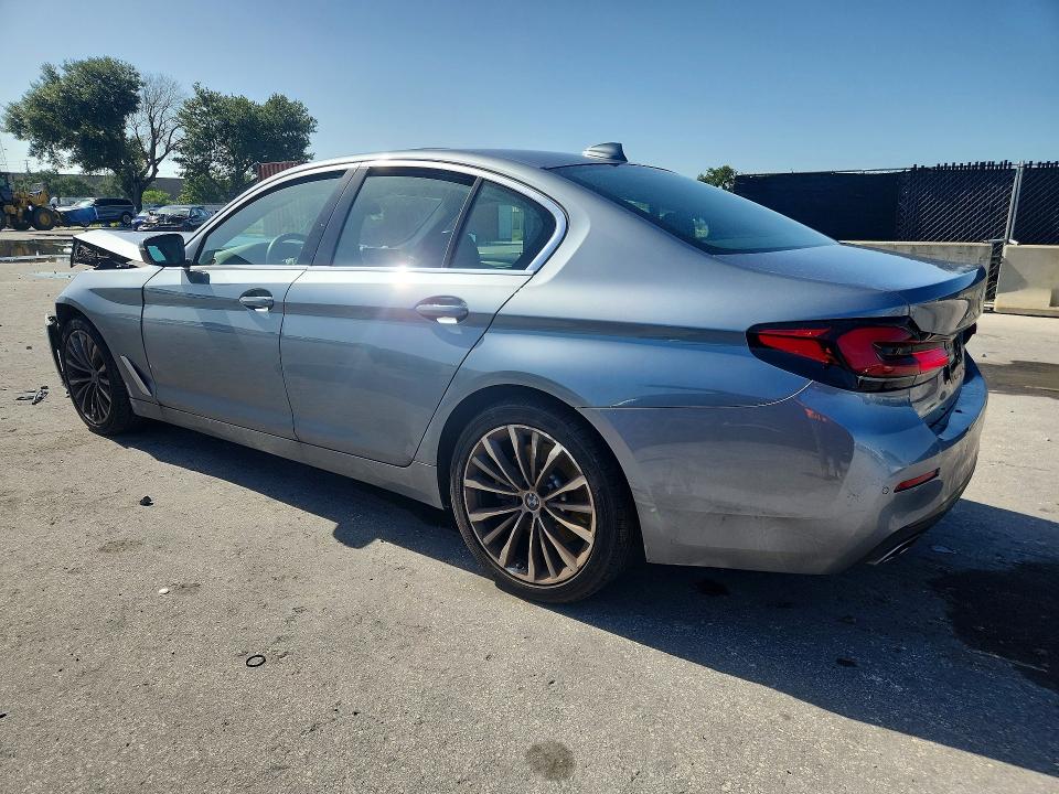 2022 BMW 5er VIN WBA53BJ0XNWX49493 COPART salvage auction — FRONT END, Fl - Cert Of Title Slvg Rebuildable, sold $17,300 on 2026-08-11 (photo 2)