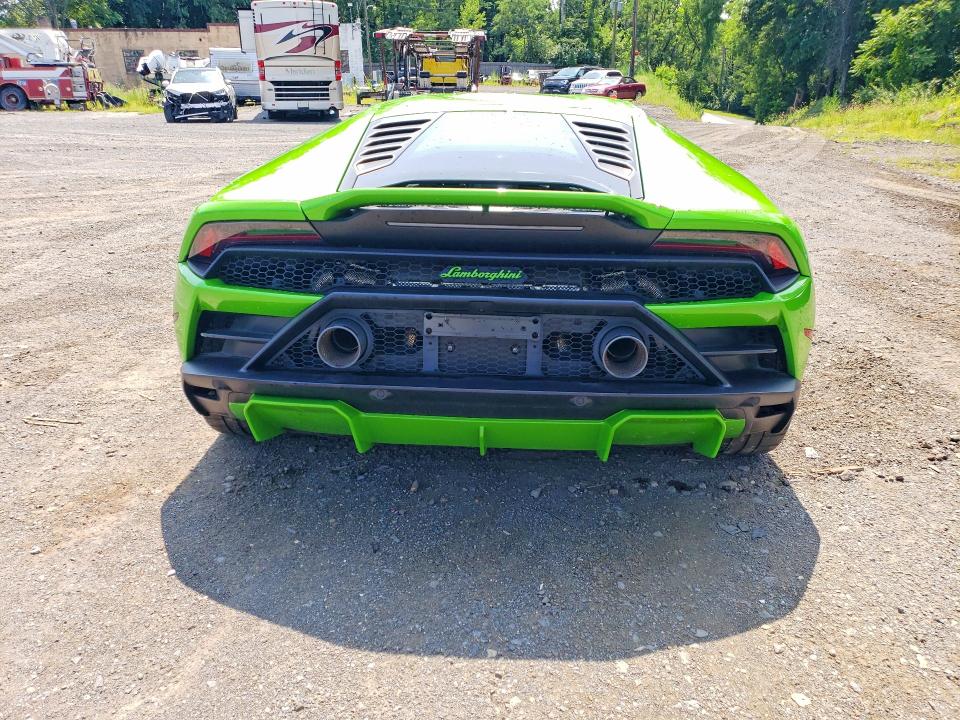 2023 Lamborghini Huracan VIN ZHWUF5ZF1PLA22581 COPART salvage auction — SIDE, Nj - Junk Title Certificate, sold $40,750 on 2026-07-30 (photo 6)