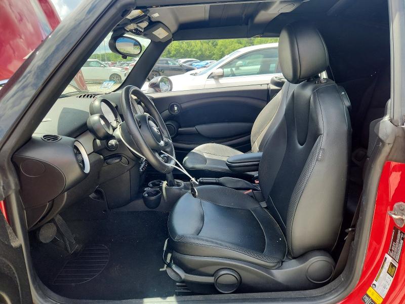 2015 Mini Cooper VIN WMWZN3C53FT861646 COPART salvage auction — ROOF, MA - CERTIFICATE OF TITLE, sold $1,700 on 2026-07-23 (photo 7)