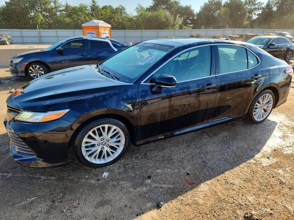 2020 Toyota Camry VIN 4T1F11AK6LU312474 — COPART salvage auction photo