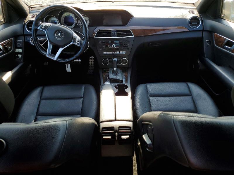 2012 Mercedes-benz C-klasse VIN WDDGF8BB6CR193545 COPART salvage auction — MINOR DENT/SCRATCHES, Ma - Certificate Of Title (P), sold $400 on 2026-07-22 (photo 8)