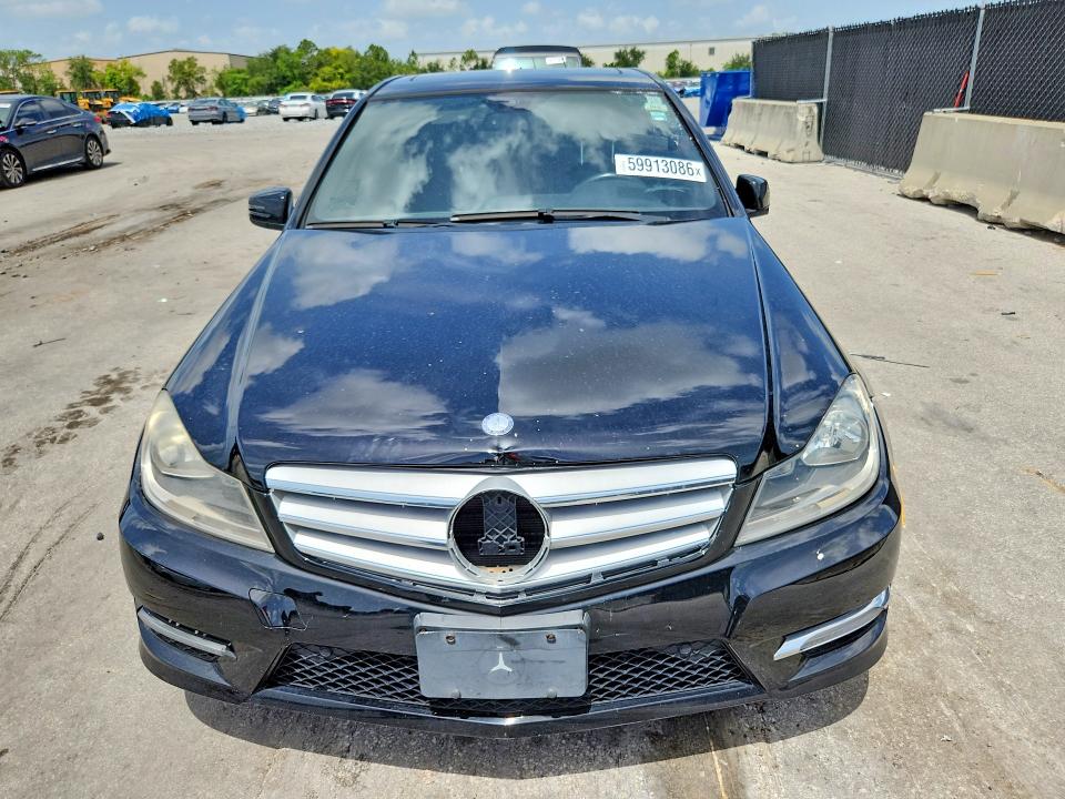 2012 Mercedes-benz VIN WDDGF4HB6CR224552 COPART salvage auction — FRONT END, Fl - Certificate Of Title, sold $3,550 on 2026-07-28 (photo 5)
