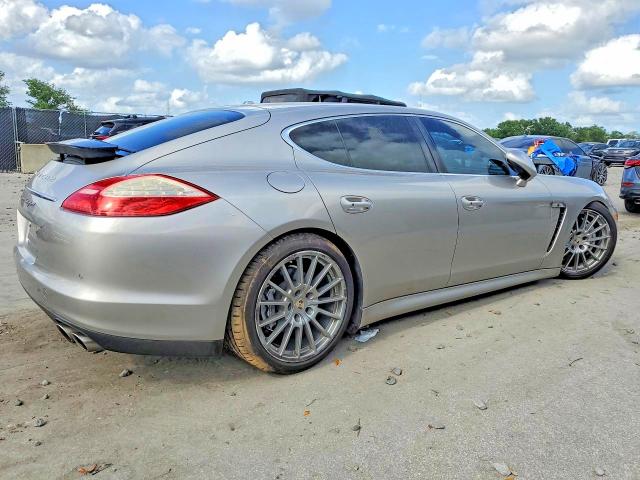 2012 Porsche Panamera VIN WP0AD2A78CL045531 COPART salvage auction — MINOR DENT/SCRATCHES, Fl - Certificate Of Title, sold $750 on 2026-07-23 (photo 3)