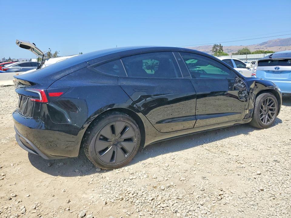 2025 Tesla Model 3 VIN 5YJ3E1EA8SF941562 COPART salvage auction — FRONT END, Ca - Salvage Certificate, sold $14,800 on 2026-09-01 (photo 3)