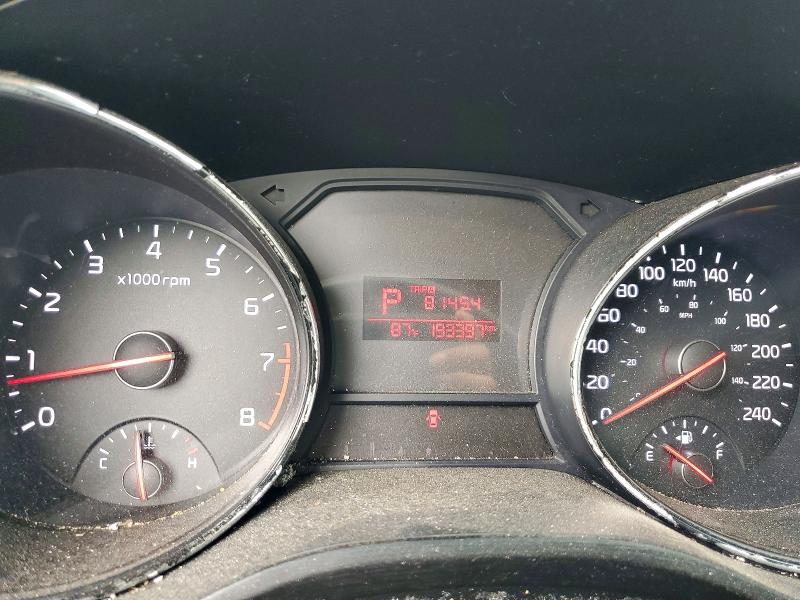 2016 Kia SEDONA VIN KNDMB5C13G6110237 COPART salvage auction — FRONT END, ON - PERMIT NO BRAND - UNFIT, sold $225 on 2026-07-23 (photo 9)
