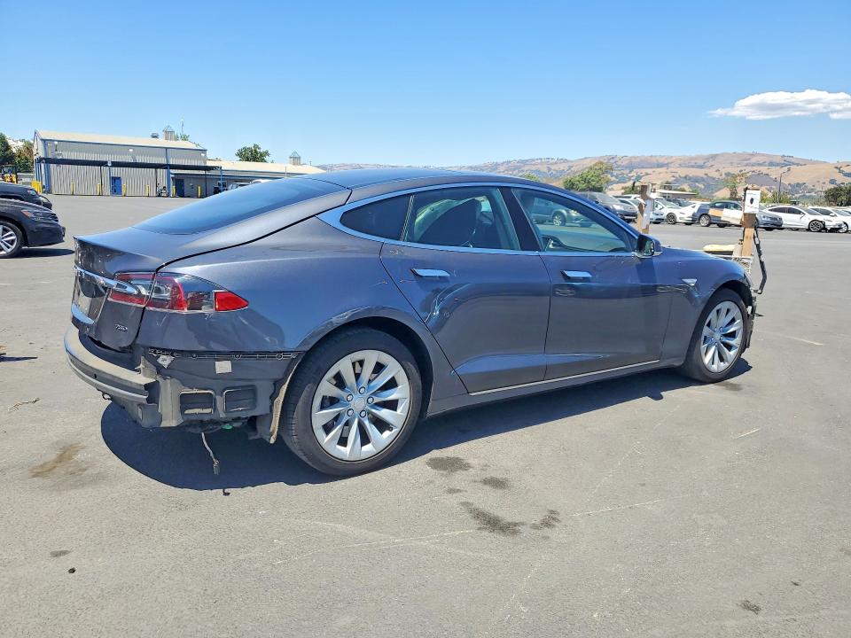 2016 Tesla Model s VIN 5YJSA1E2XGF153017 COPART salvage auction — FRONT END, CA - SALVAGE CERTIFICATE, sold $1,200 on 2026-07-21 (photo 3)