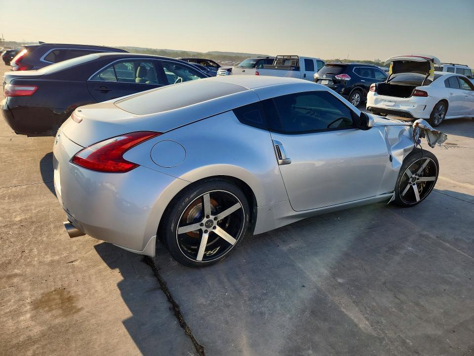 2017 Nissan 370z VIN JN1AZ4EHXHM953497 COPART salvage auction — FRONT END, Tx - Certificate Of Title (P), sold $7,800 on 2026-08-19 (photo 3)