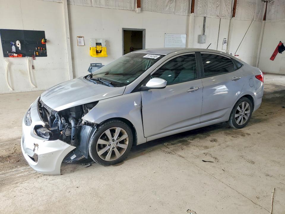 2013 Hyundai Accent VIN KMHCU4AE3DU442543 COPART salvage auction — FRONT END, Ky - Cert Of Title-Salvage, sold $400 on 2026-08-03 (photo 1)