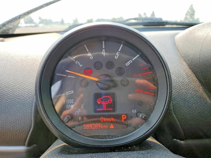 2015 Mini Cooper VIN WMWZC5C56FWP42750 COPART salvage auction — HAIL, Ab - Bos - Active, sold $1,900 on 2026-08-04 (photo 9)