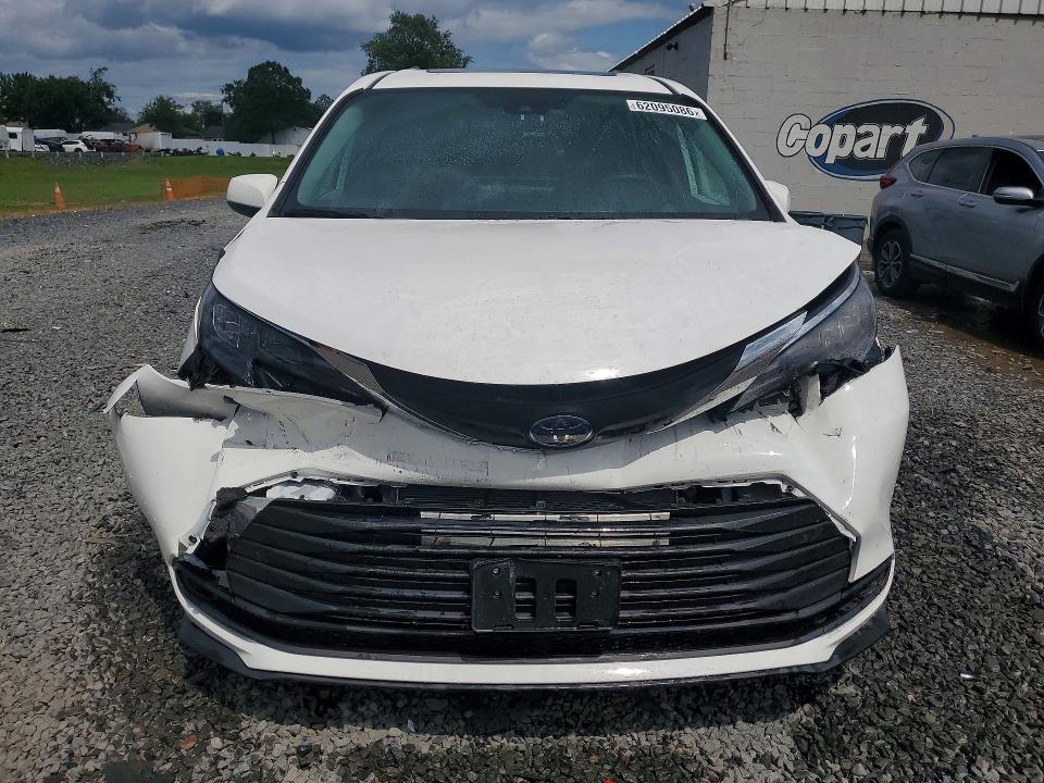 2025 Toyota Sienna VIN 5TDBRKEC0SS285778 COPART salvage auction — FRONT END, Nj - Cert Of Title-Salvage, sold $20,000 on 2026-08-21 (photo 5)