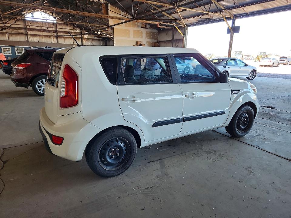 2013 Kia Soul VIN KNDJT2A56D7755359 COPART salvage auction — MINOR DENT/SCRATCHES, Nm - Certificate Of Title (P), sold $250 on 2026-07-27 (photo 3)
