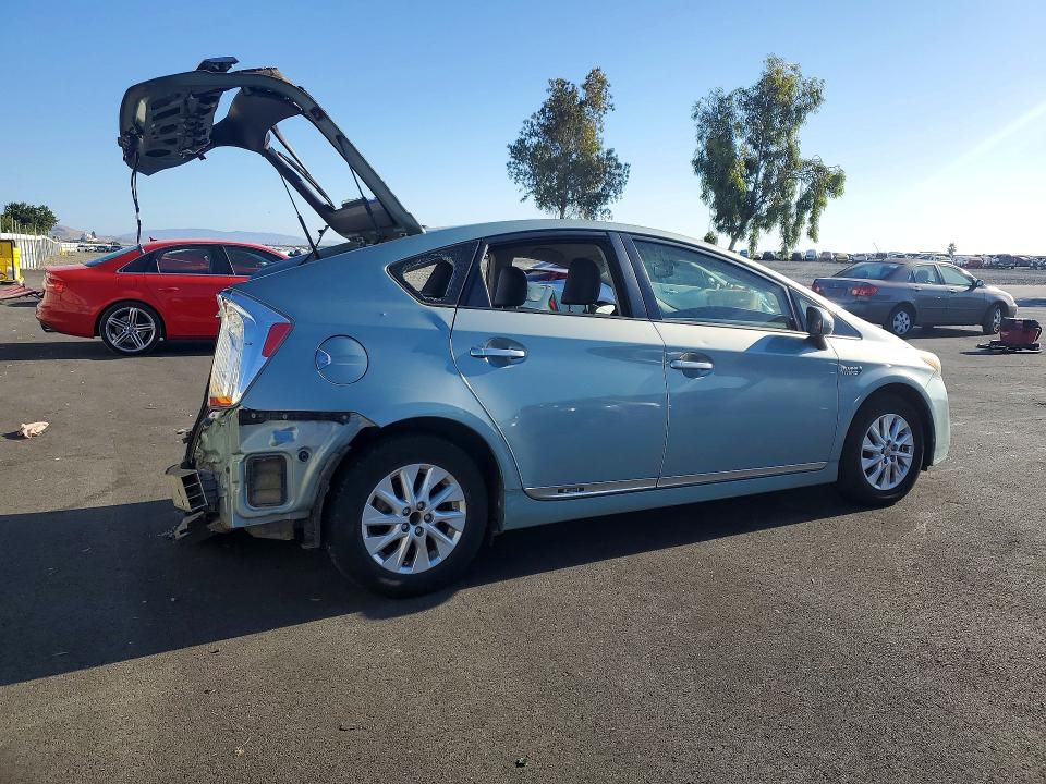 2013 Toyota Prius plug-in VIN JTDKN3DP2D3041186 COPART salvage auction — FRONT END, CA - SALVAGE CERTIFICATE, sold $60 on 2026-07-27 (photo 3)